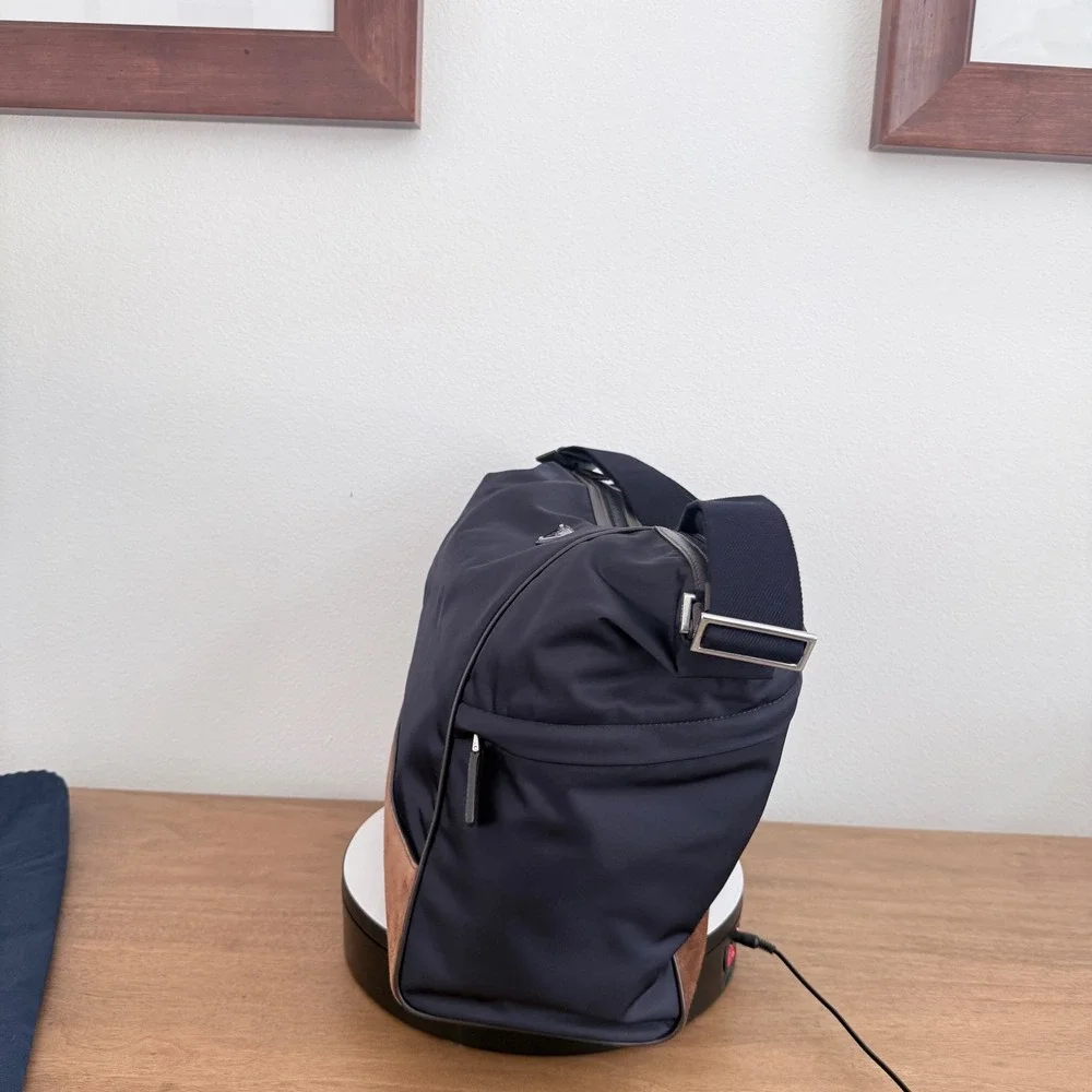 Prada Bandoliera Tessuto Camoscio Messenger Bag Navy Blue Brown 2VH180